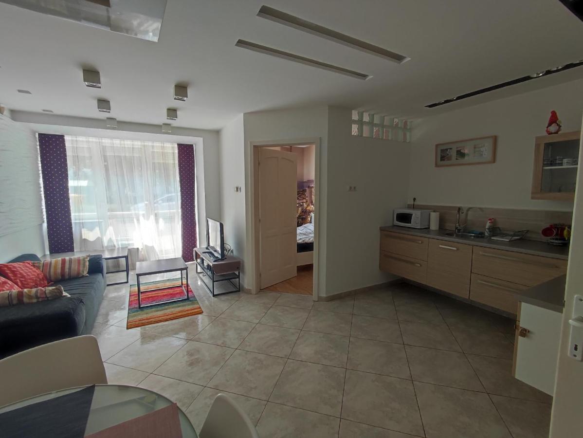 City Center Apartman ซาลาแอแกร์แซค ภายนอก รูปภาพ